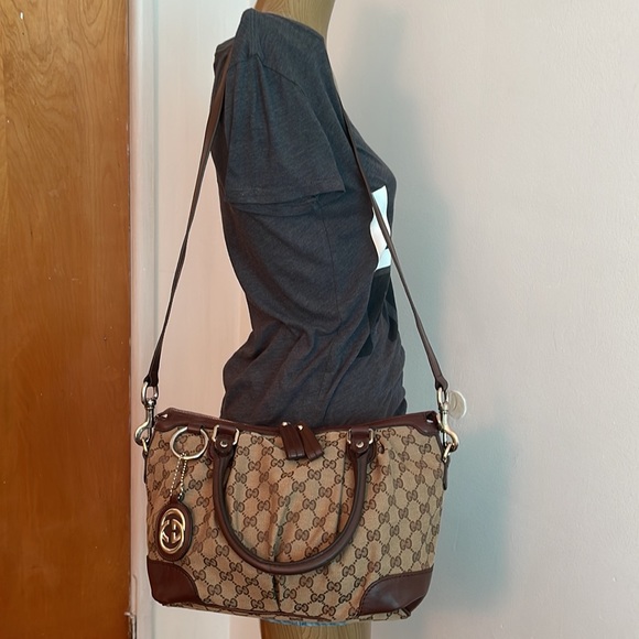 GUCCI GG Canvas Sukey Satchel - Picture 4 of 11